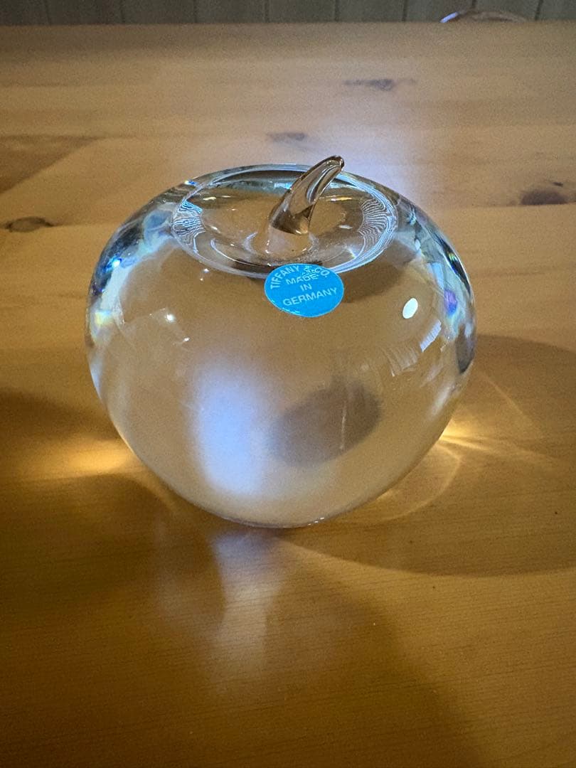 ティファニー、アップルのペーパーウェイト