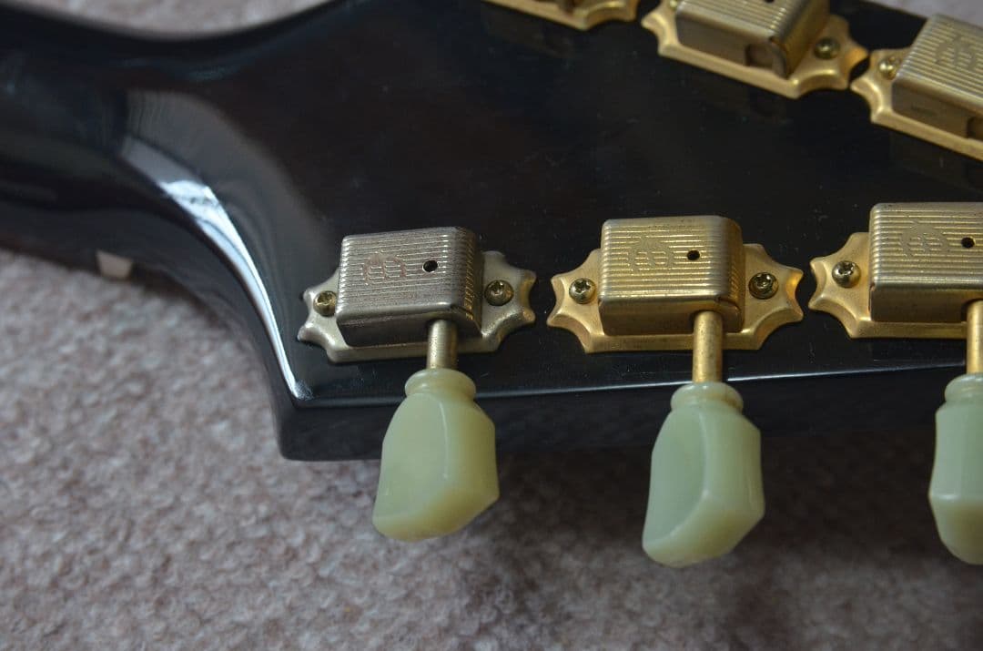 ギター Epiphone Flying V