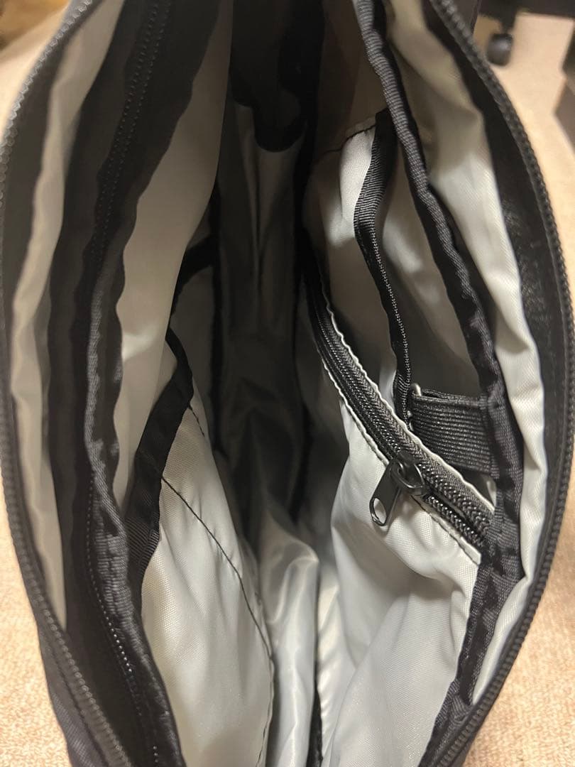 【ちっち様】テクスチャードナイロン Sサイズ ブラック　ヘルシーバックバッグ