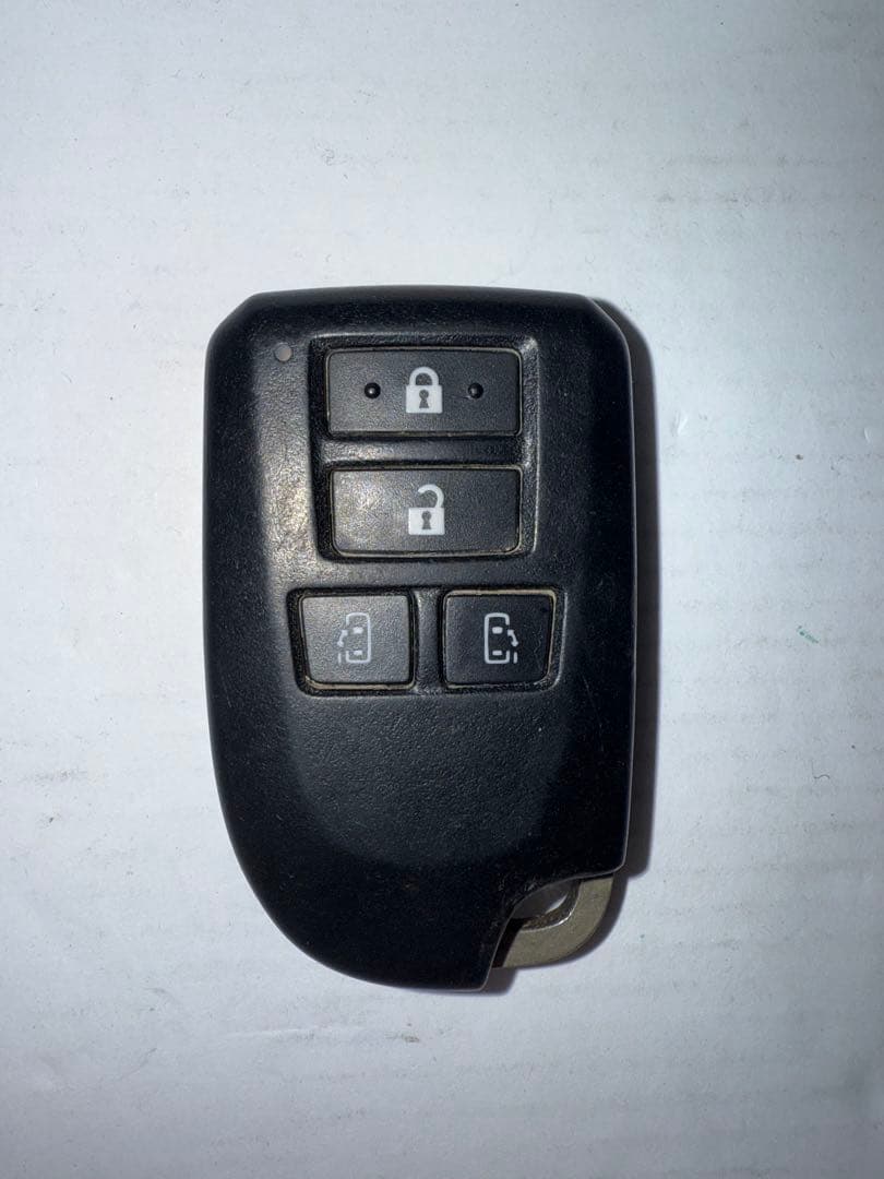 トヨタ 200系 ハイエース 両側パワスラ 純正 スマートキー