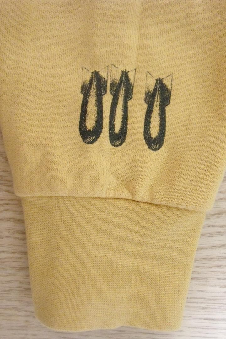 し*け様 パウエルペラルタ POWELL 爆撃機スウェットパーカー 黒タグ古着ヴ