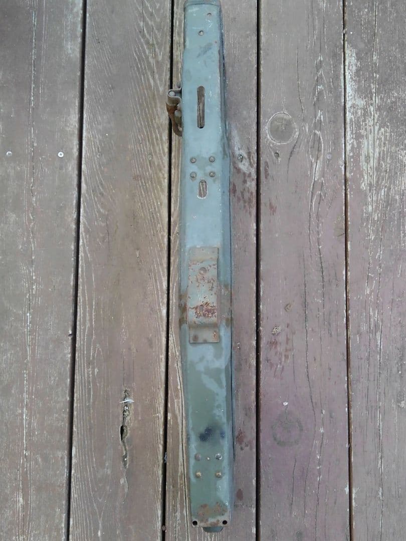 ライフルホルダー　ジープ車載用