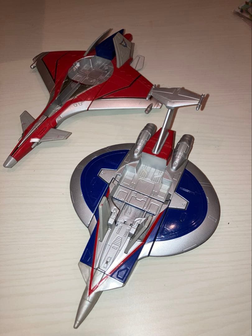 ウルトラマンコスモス　テックライガーKS