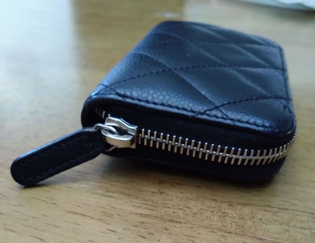 美品！正規品CHANELシャネル ブラックレザー ケース