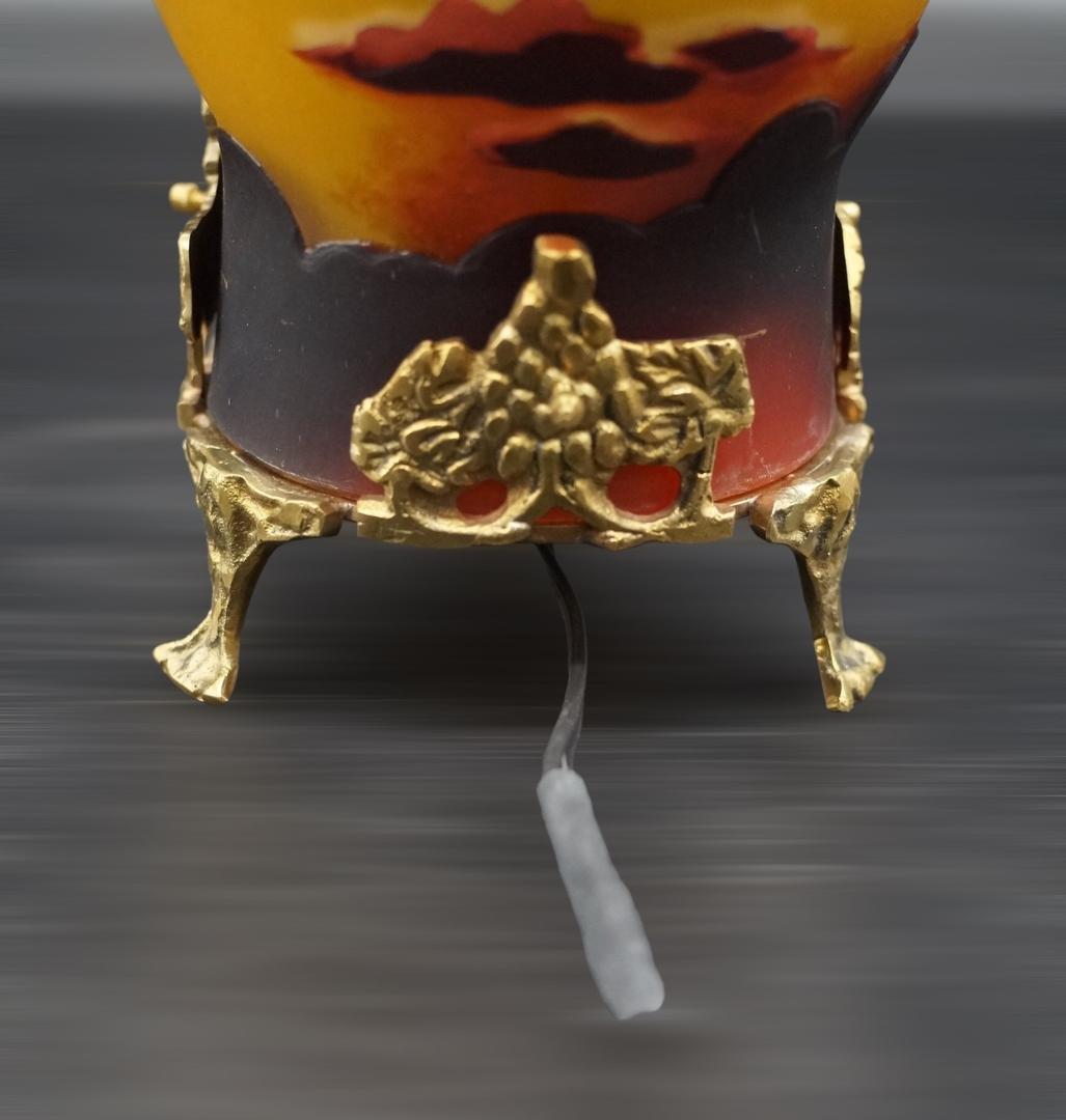 【証明書】エミールガレ　一灯ランプ 　鷹紋　カメオ彫り　被せガラス　高さ33ｃｍ