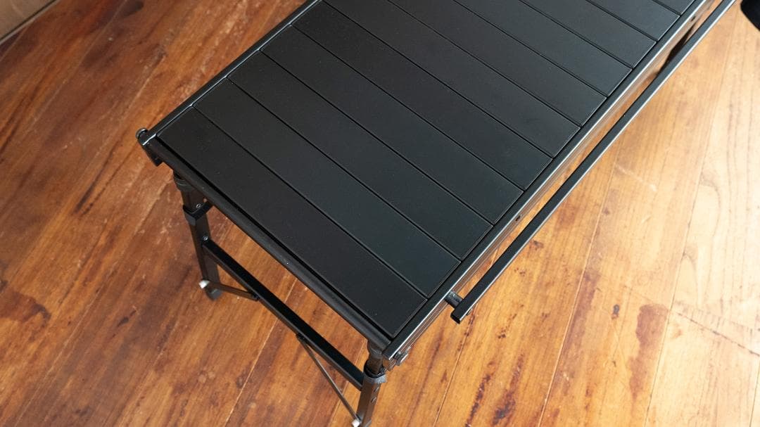 【美品】IGTテーブル ブラック サイドストレージ＆ドリンクホルダー付属