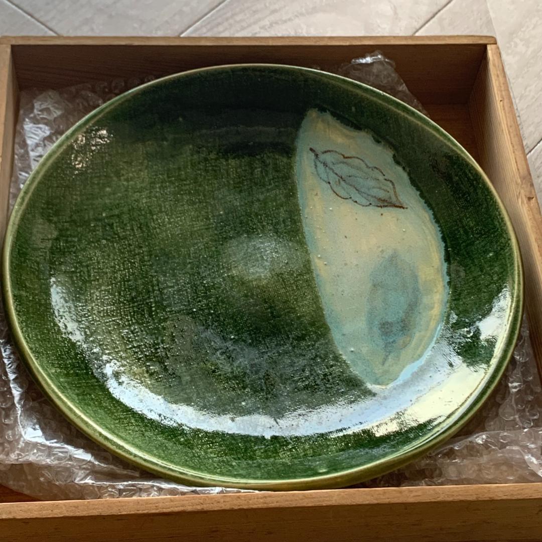 織部　大皿　箱付　水面　葉　作者不明　古道具　直径約30㎝　落款印有