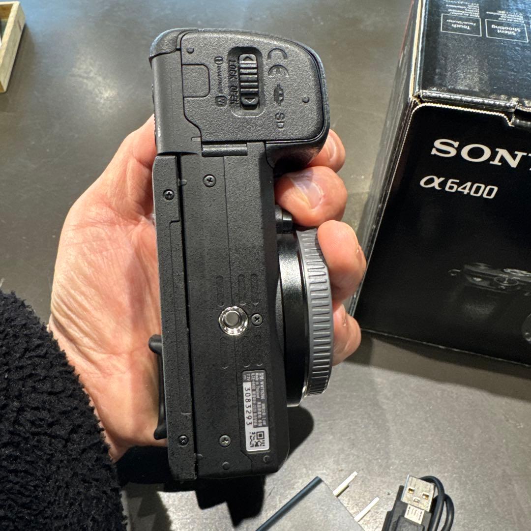 SONY α6400 ミラーレスカメラ 本体