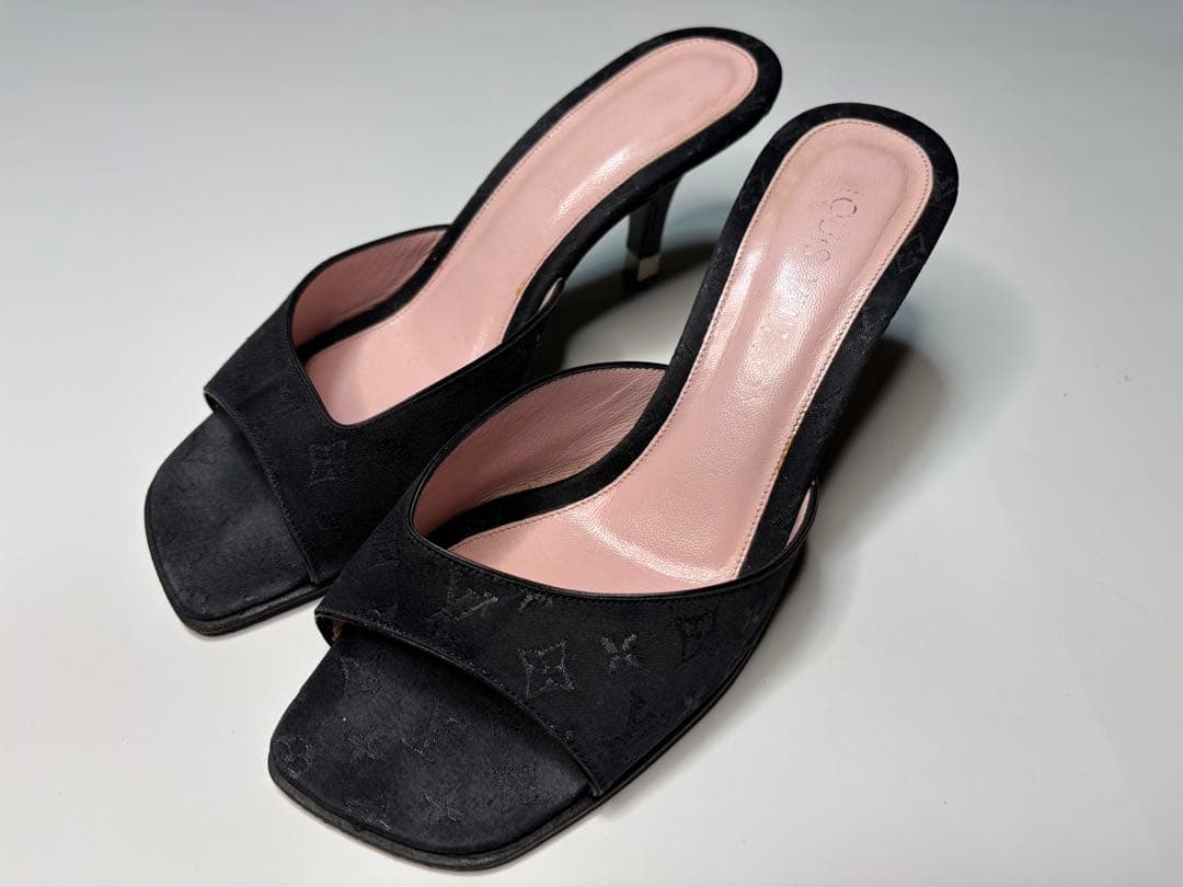 ルイヴィトン サンダル ミュールタイプ 34（約21.5cm）黒 ピンク