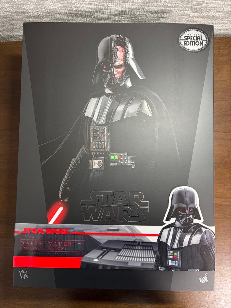 ホットトイズ　DX 28 ダース・ベイダーデラックス版　ボーナスアクセサリー付き