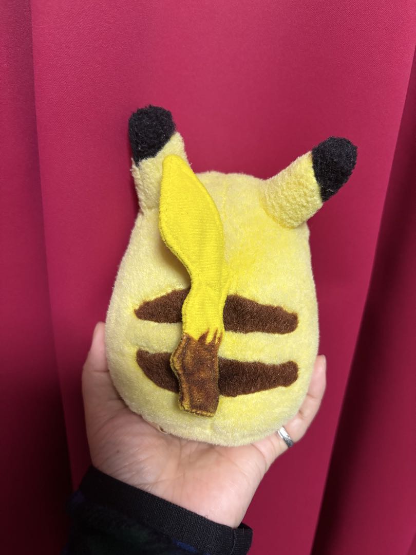 ピカチュウ ぬいぐるみ 初期 TOMY お腹を押すと鳴る