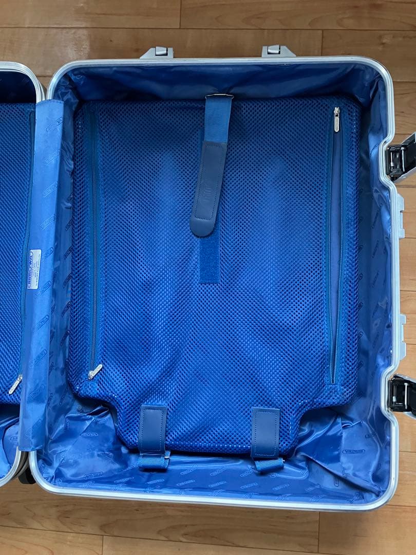♦️まもなく掲載終了‼️RIMOWA リモアTOPASトパーズ 45Lキャリーケース