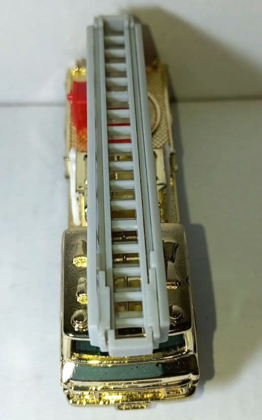 トミカ コマツ ブルドーザー ハシゴ消防車 スカイライン 3台セット