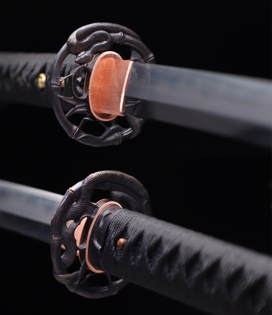 赤尾青竹 高級本格居合刀 同田貫 太刀 武蔵 大漆鞘