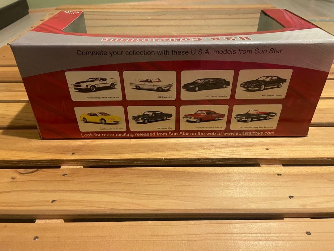 Sun Star U.S.A. Collectibles 1/18スケール