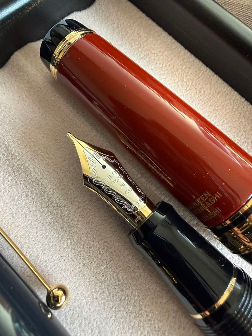 パイロット万年筆丸善限定品、2024茜朱、2025紺藍、2本セット、未使用品