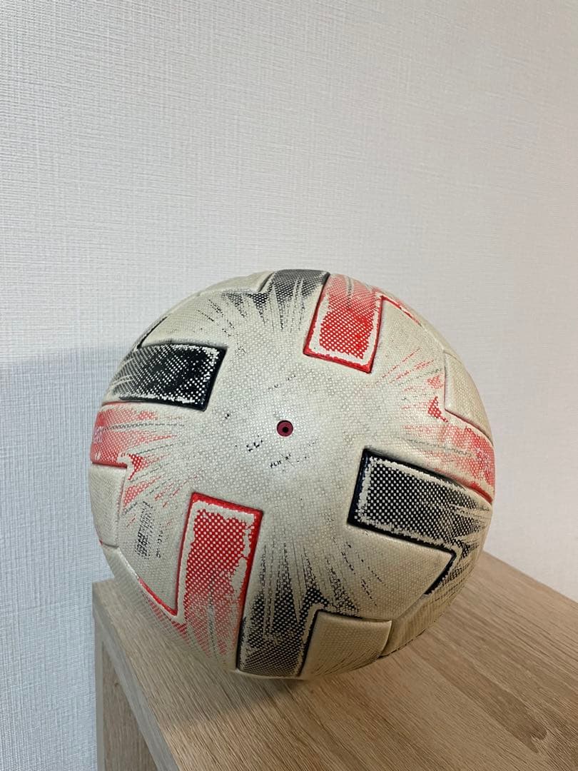 adidas クラサバ&ツバサ　公式球