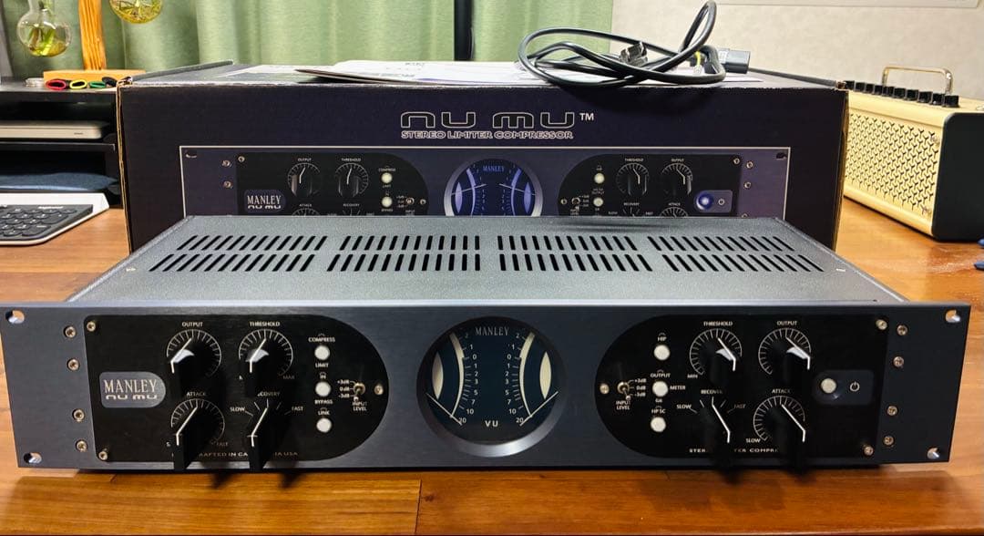 【定価約52万円】MANLEY NU MU