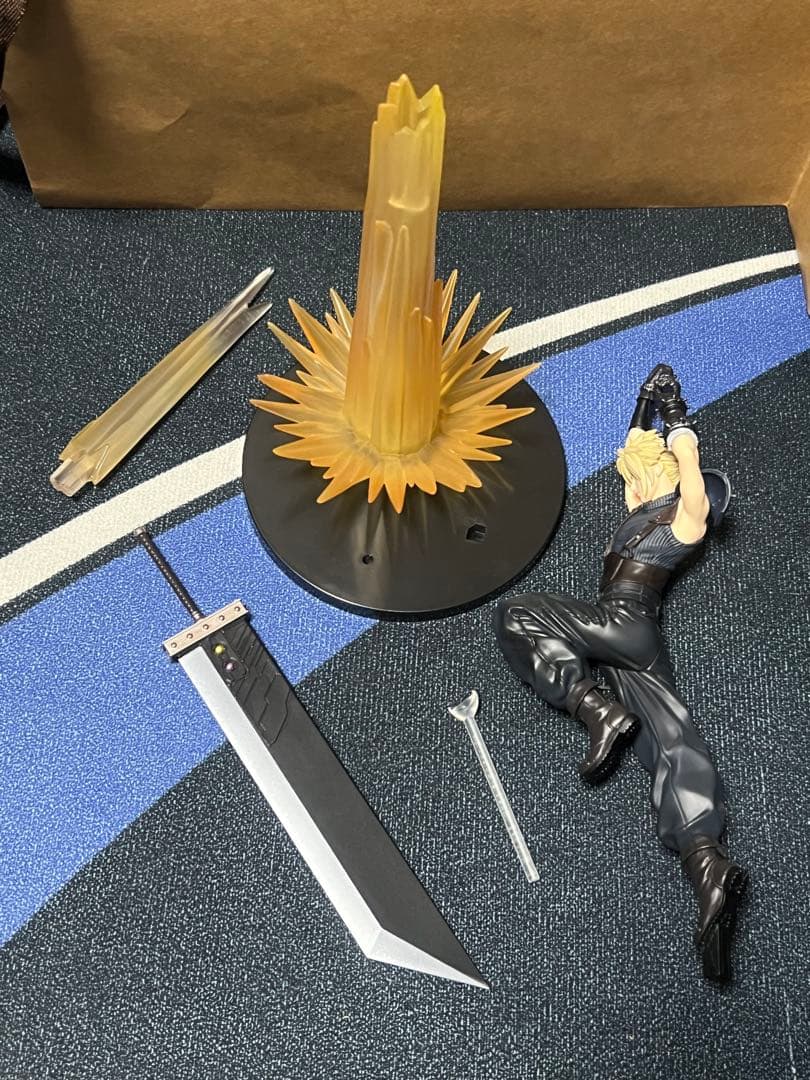 パ*J様 s*4様 開封品　FF7 一番くじA賞クラウドとラストワン賞ティファ