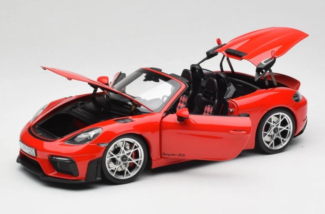 ハッピー1/18 ポルシェ 718 スパイダー RS レッド Spyder