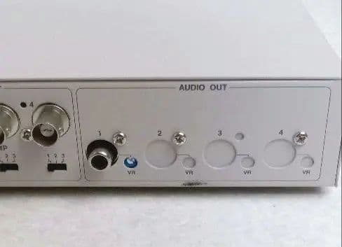 TAKEX camera adaptor　VPX−504　*AQ9