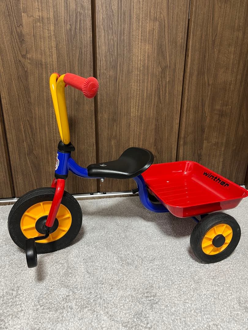 ボーネルンド　三輪車　Winther 荷台付き　屋内使用