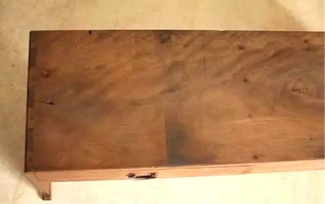 古く味のある木製の机　引き出し2杯　ローテーブル　作業台　古家具　古民家