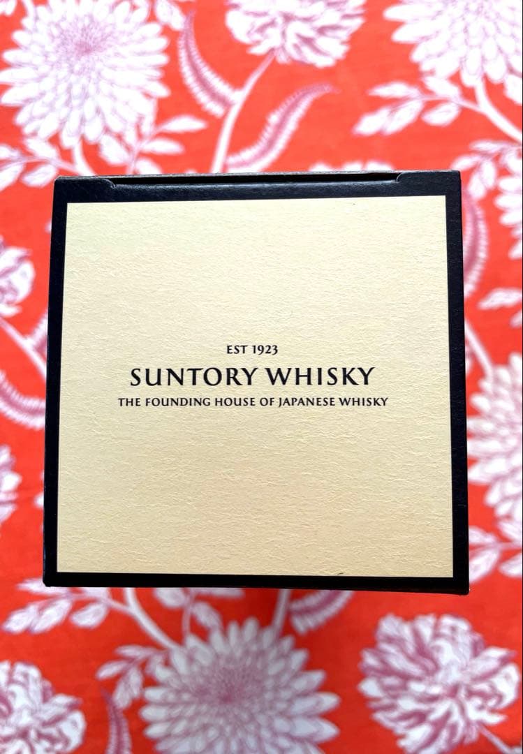 サントリー　山﨑　シングルモルトウイスキー 700ml 43% 新品　箱付き