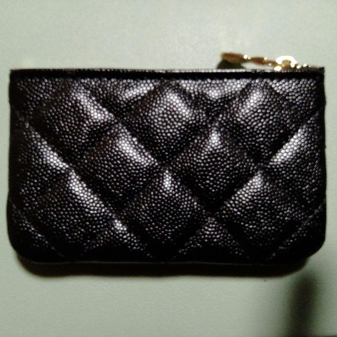 ブラック ケース ロゴ ゴールド とブラックケース合計2点