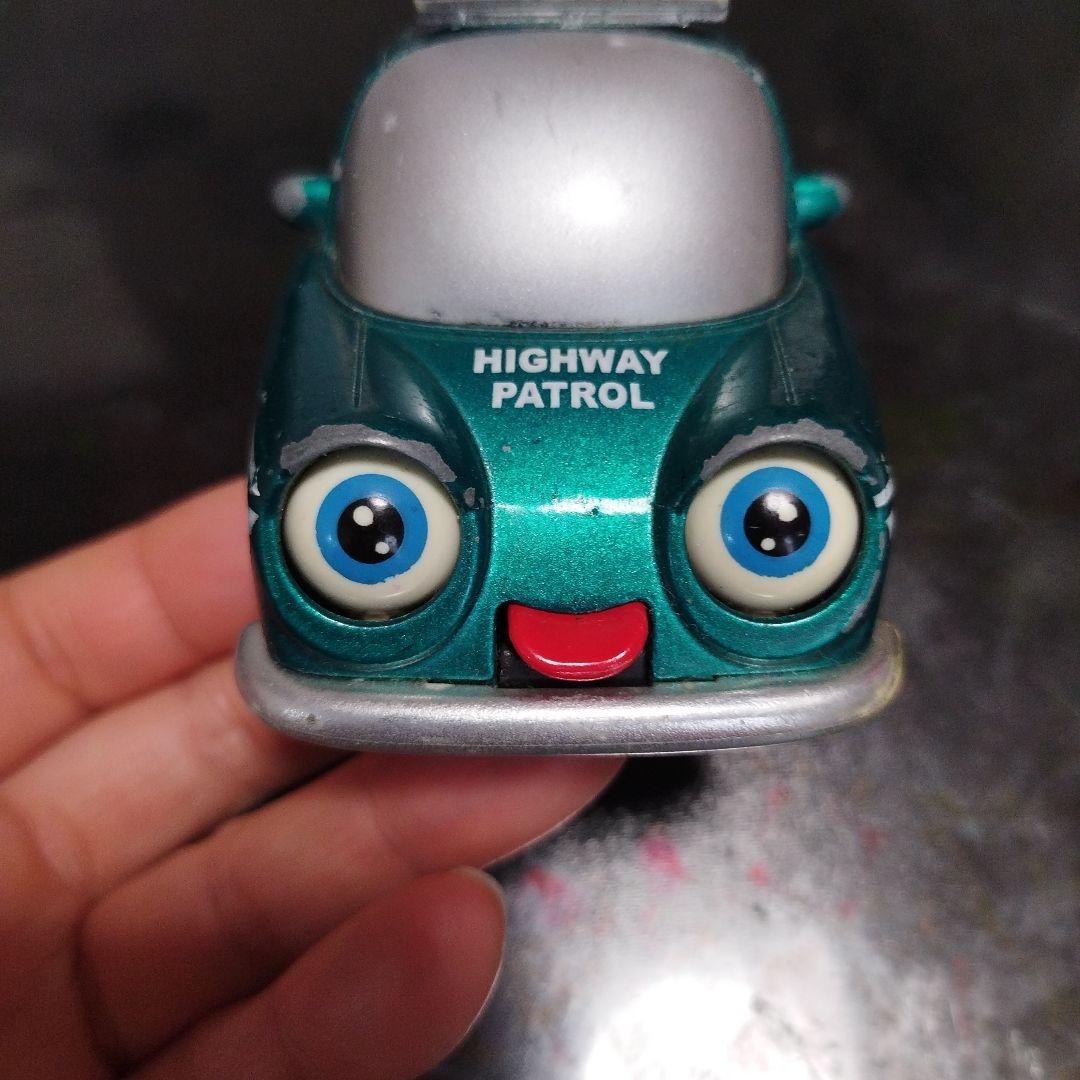 2台にしました！ブリキ外国パトカー赤レッド