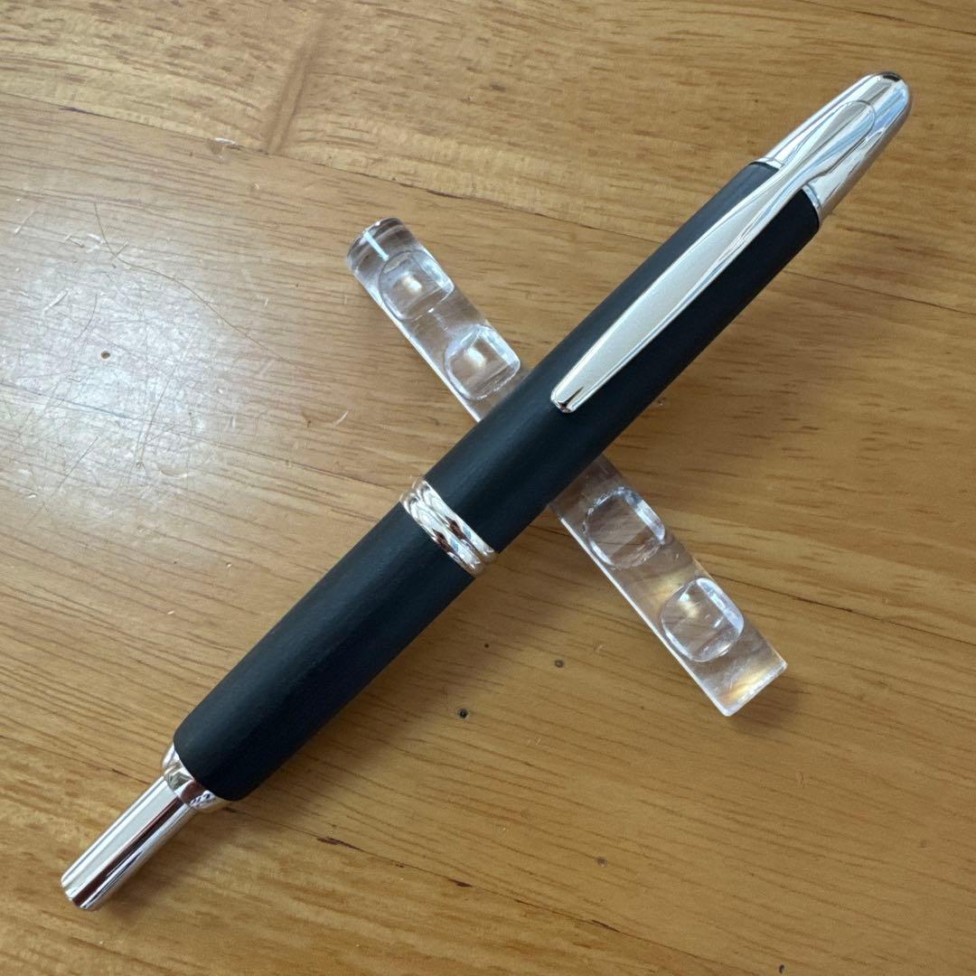 廃盤 PILOT パイロット Capless キャップレス 万年筆 木軸 EF