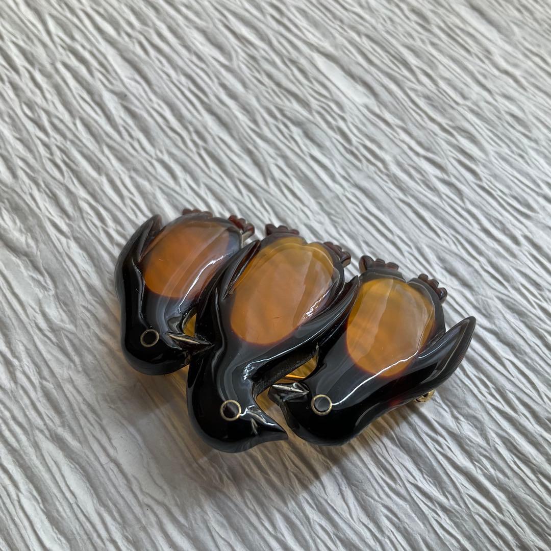 本べっこう　白甲　黒甲　仲良しペンギン　ブローチ