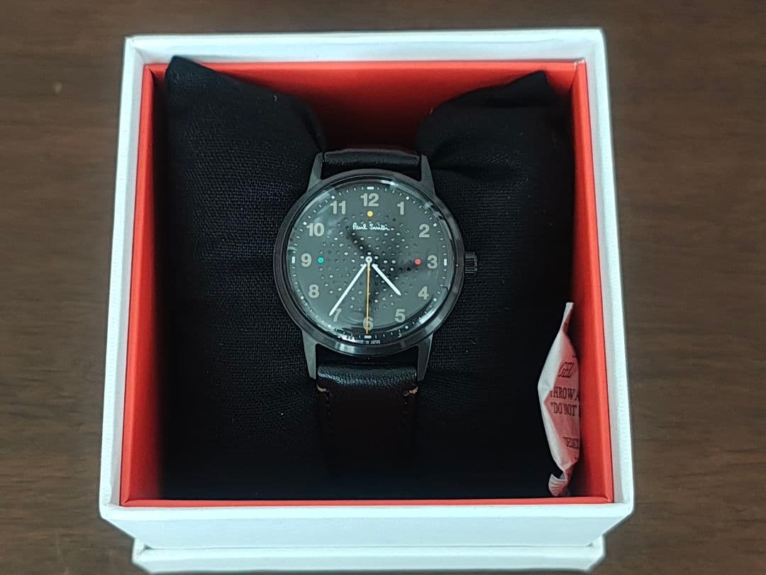 （保証書付き）ポール・スミス Radio 6 黒 機械式・自動巻き腕時計