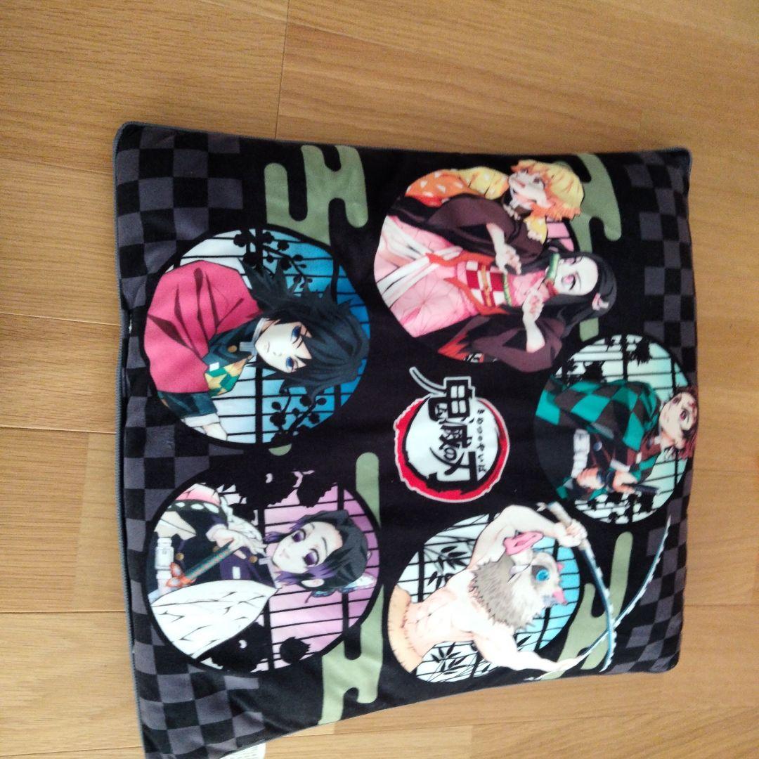 鬼滅の刃クッション＆東リベのクッションカバー