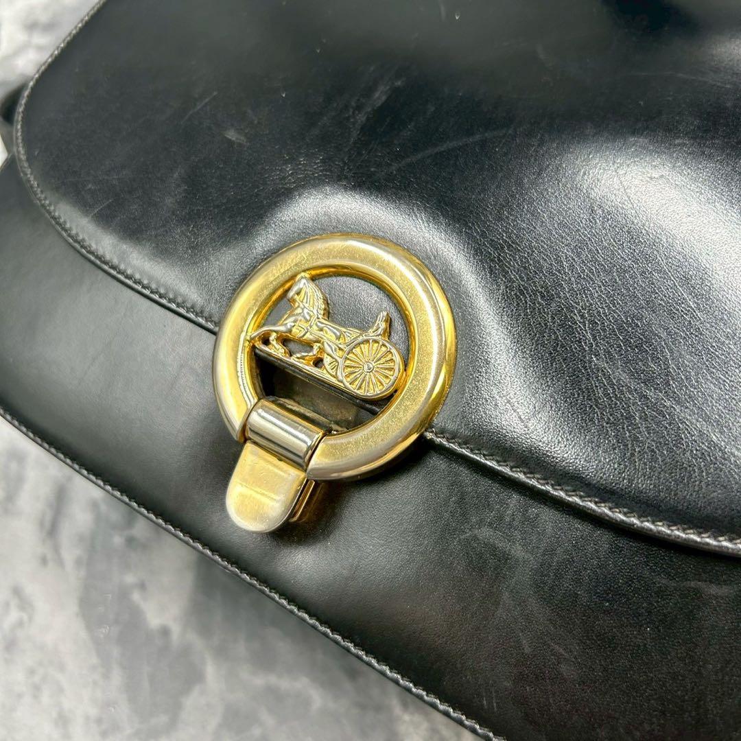 人気✨セリーヌ ショルダーバッグ 馬車金具 オールレザー ブラック