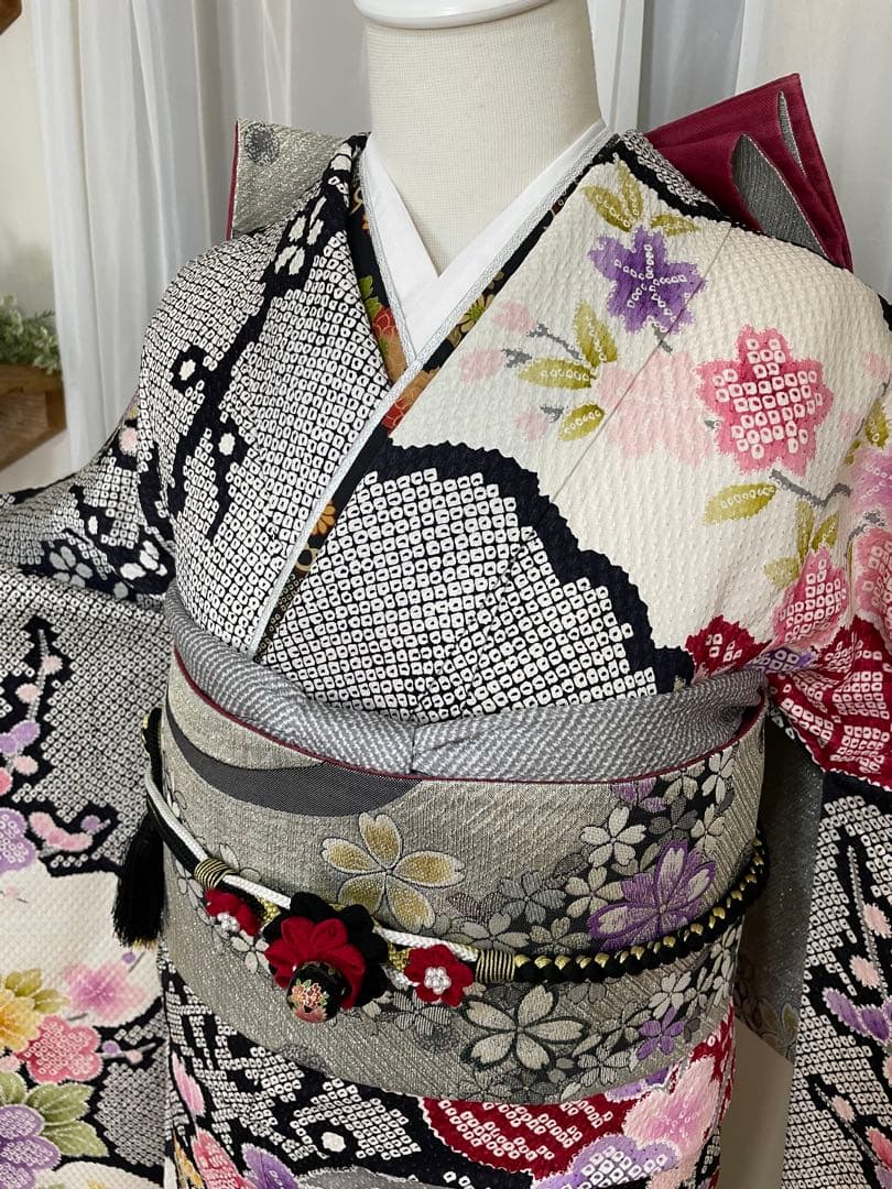 成人式　振袖フルセット　1112　正絹振袖　総絞り　黒　最終値下げ！