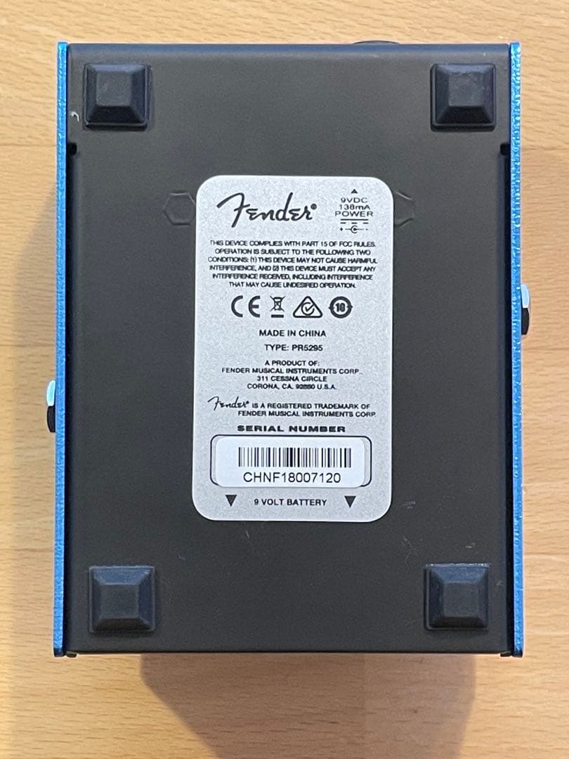 Fender MIRROR IMAGE DELAY ギターエフェクター