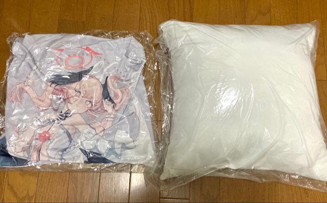 ブルーアーカイブ　中国限定　純白誓約　コハル　クッション 他グッズセット