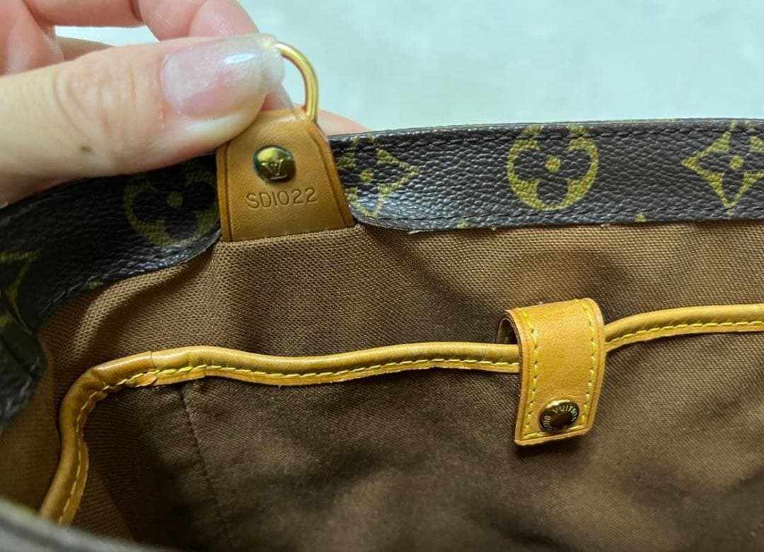 ルイヴィトン ヴァヴァンPM モノグラム M51172 ハンドバッグ【廃盤人気】