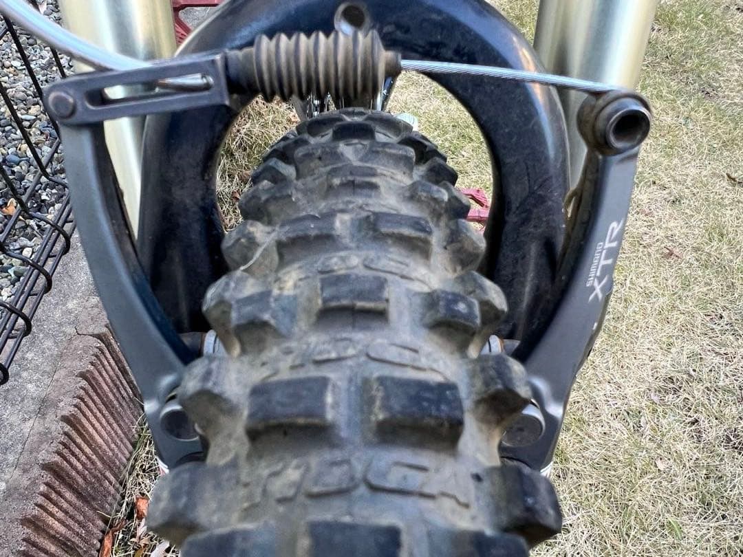 Specialized MTB 26インチ Sサイズサドルとシートポスト無し