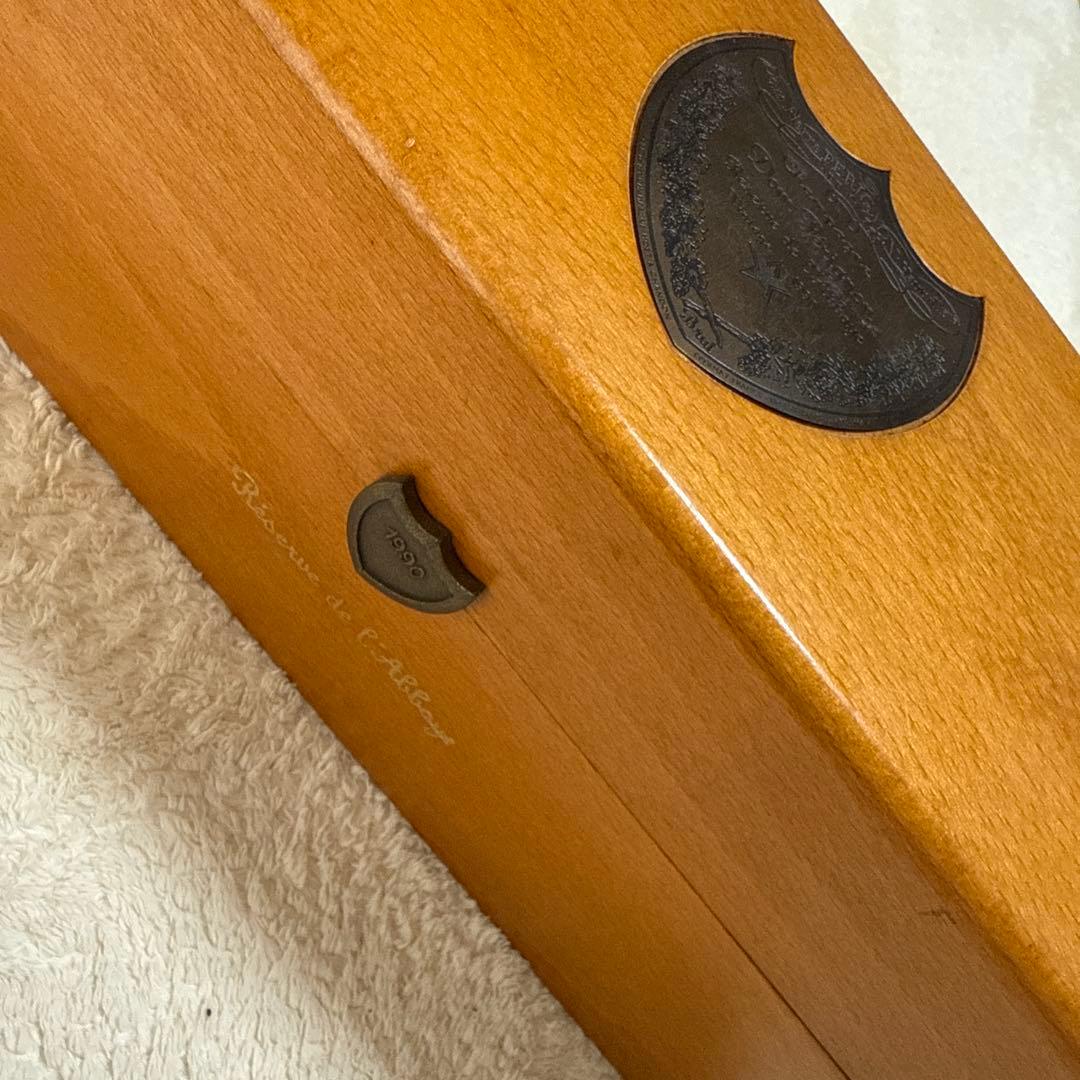 Dom Pérignon シャンパン ゴールド1990年 750ml 木箱付き