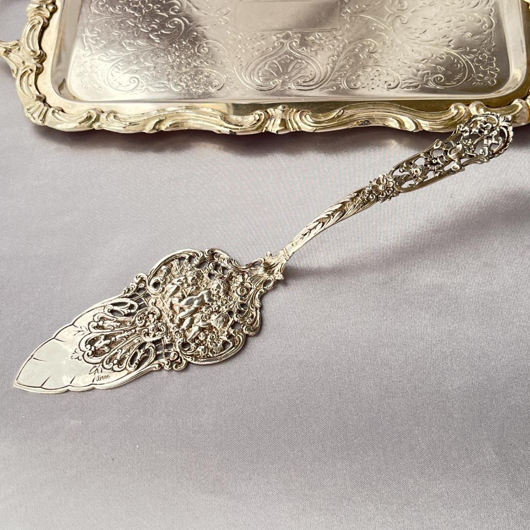 【ドイツ】天童と薔薇のケーキサーバー【純銀】ローズとチュラブ 　21cm