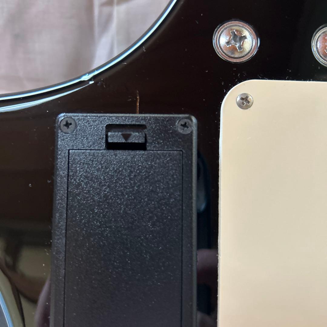 Fernandes ZO-3ST 芸達者 アンプ内蔵ギター