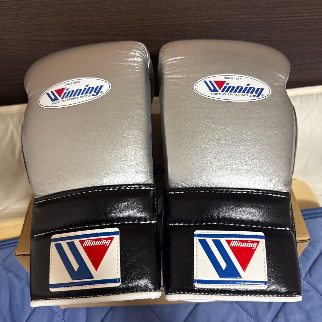 ウイニング winning ボクシンググローブ　14オンス　黒/シルバー