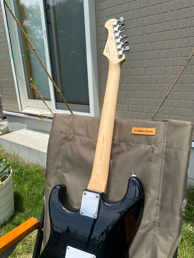 fujigen フジゲン　ストラトキャスター JST6M BK