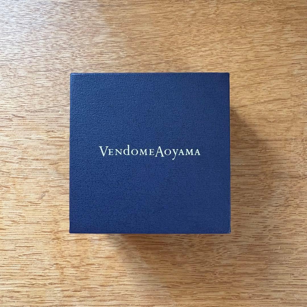 ヴァンドーム青山　イエローゴールド フープ ピアス