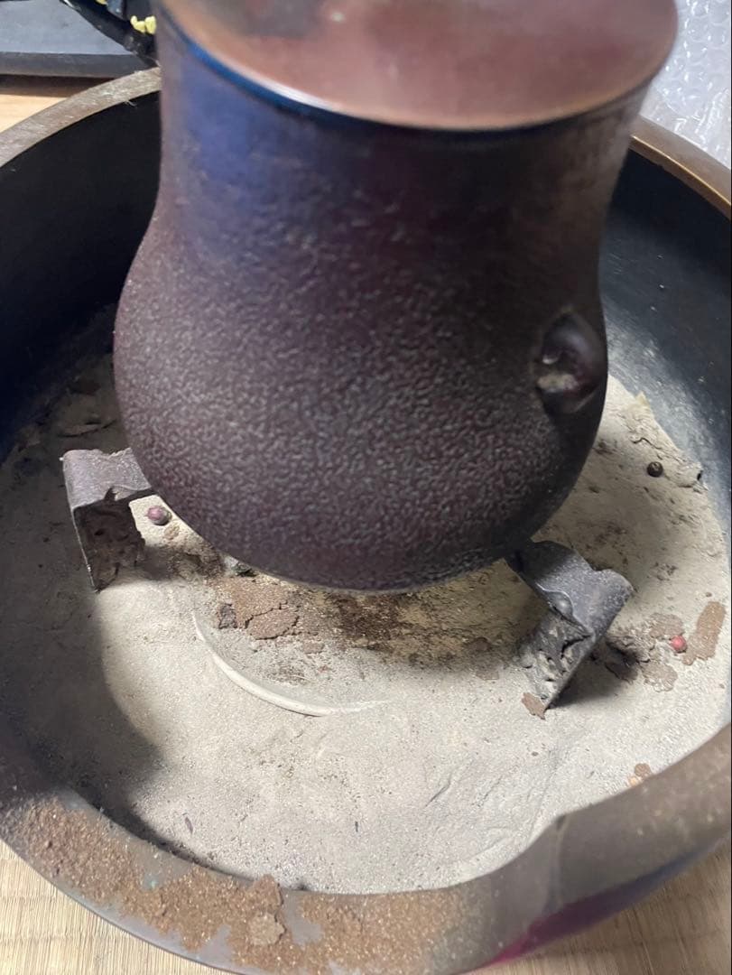 【本格茶道具】唐銅風炉 小釜 五徳 灰付き 3点セット 茶道具 置物 骨董