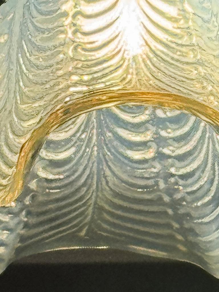 ⑨ アンティーク　オパールセンド　優雅なフリル　さざ波