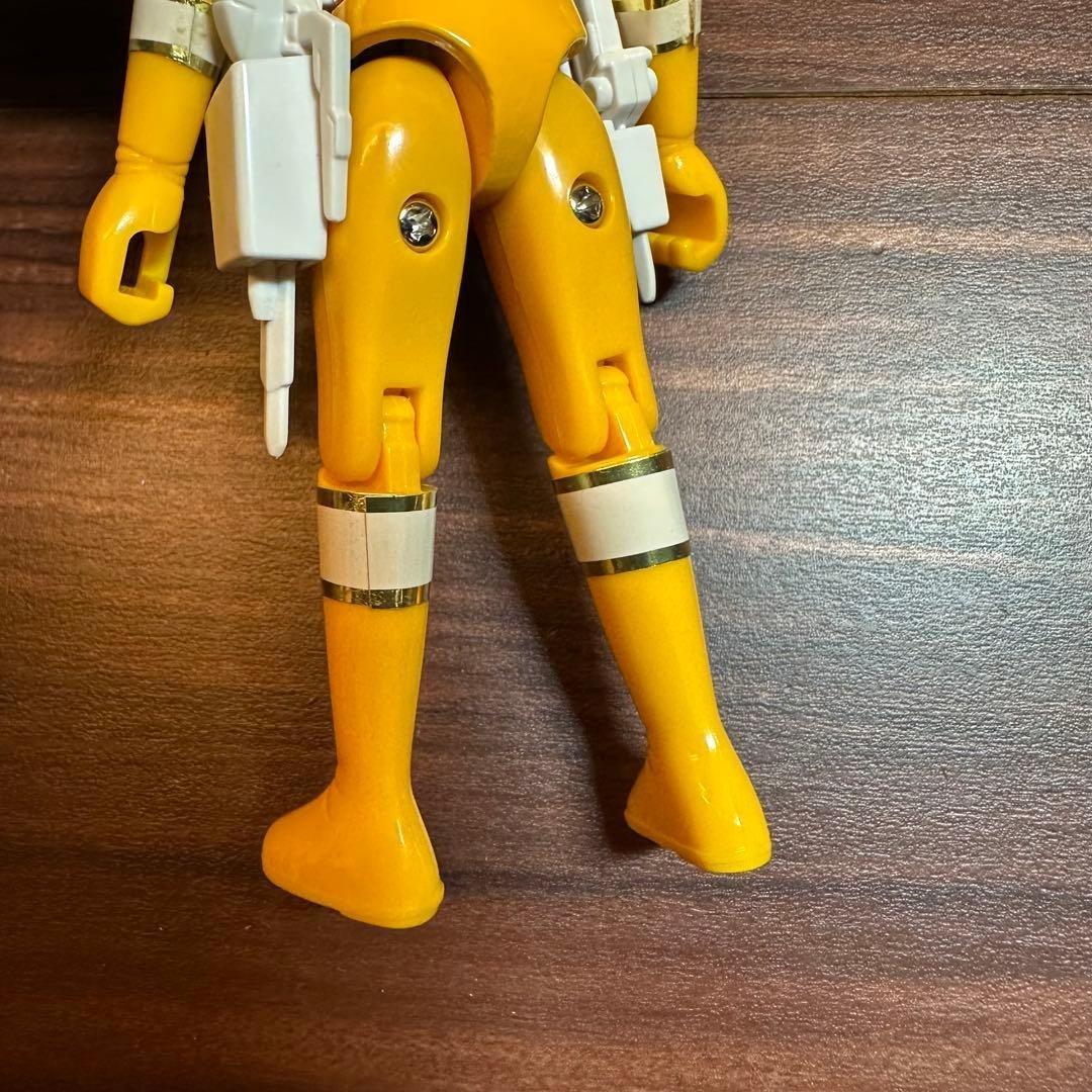 超合金 五星戦隊ダイレンジャー キリンレンジャー 4667