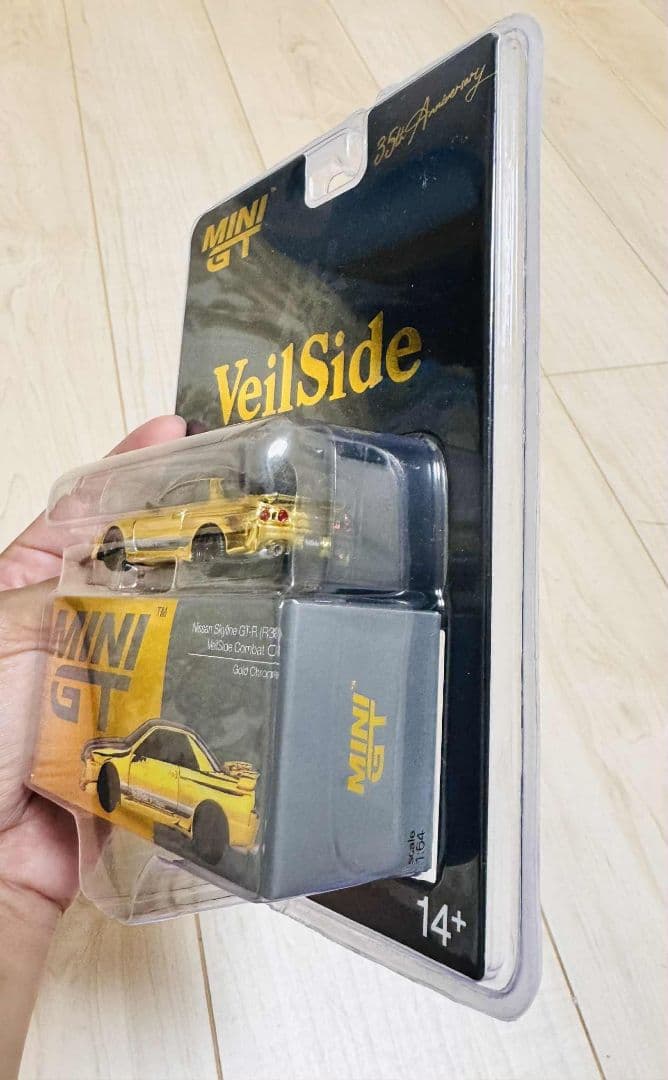 ミニGT VeilSide 35Th Anniversary 限定 Model
